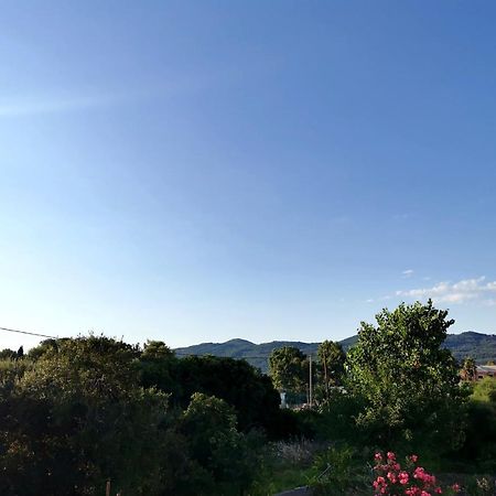 Maria'S Studios Agios Georgios  Exterior photo