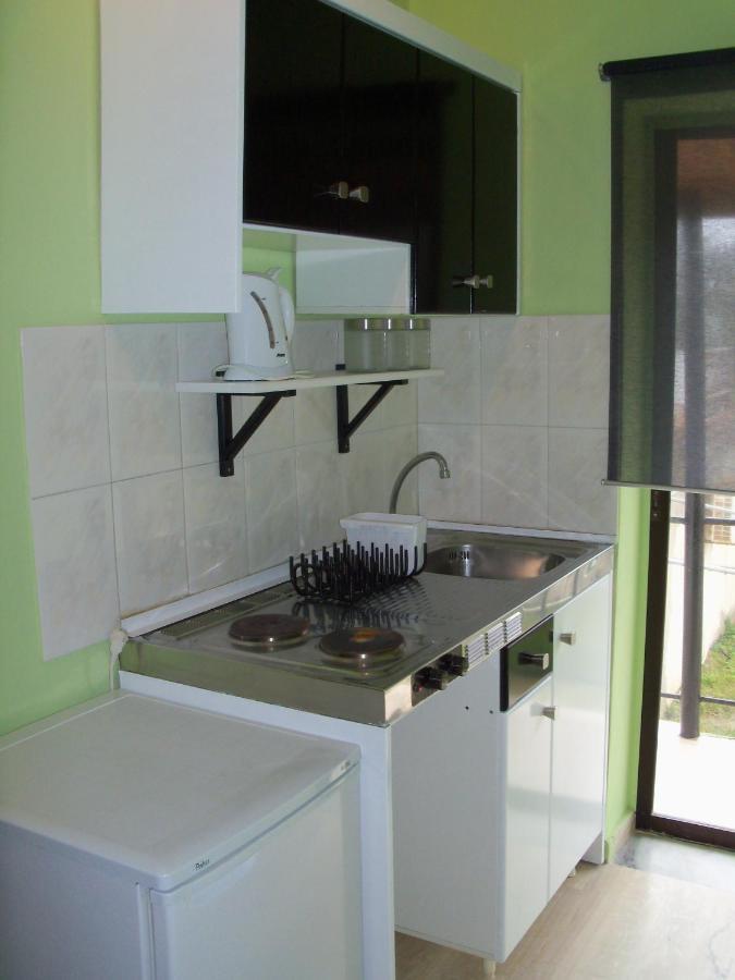 Maria'S Studios Agios Georgios  Exterior photo